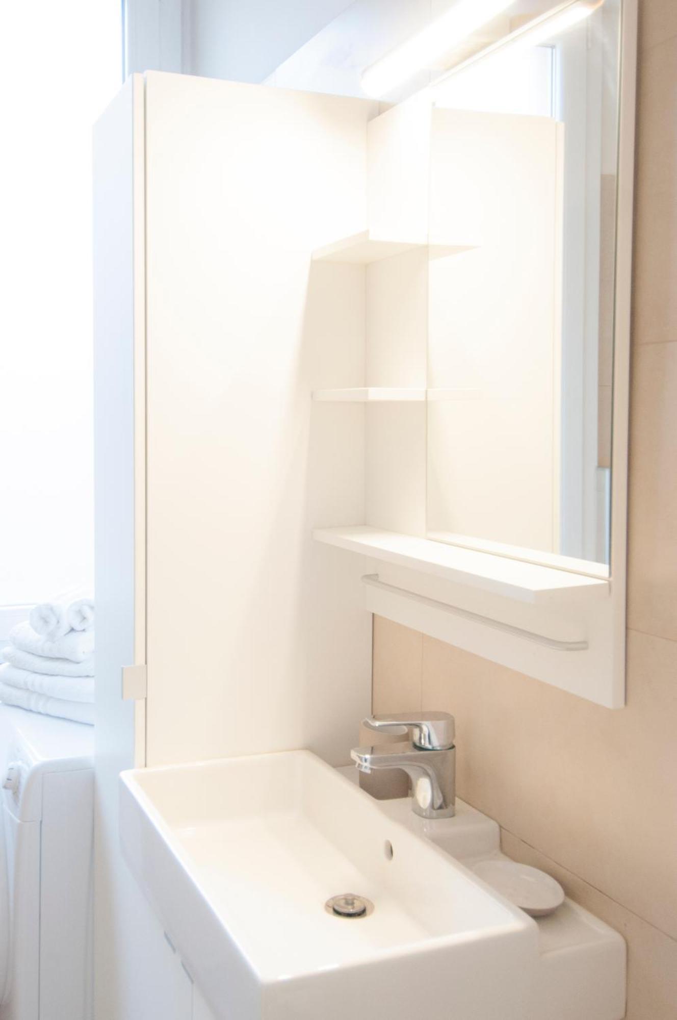 Blanco Apartment - Ambrogiohost Bologna Ngoại thất bức ảnh