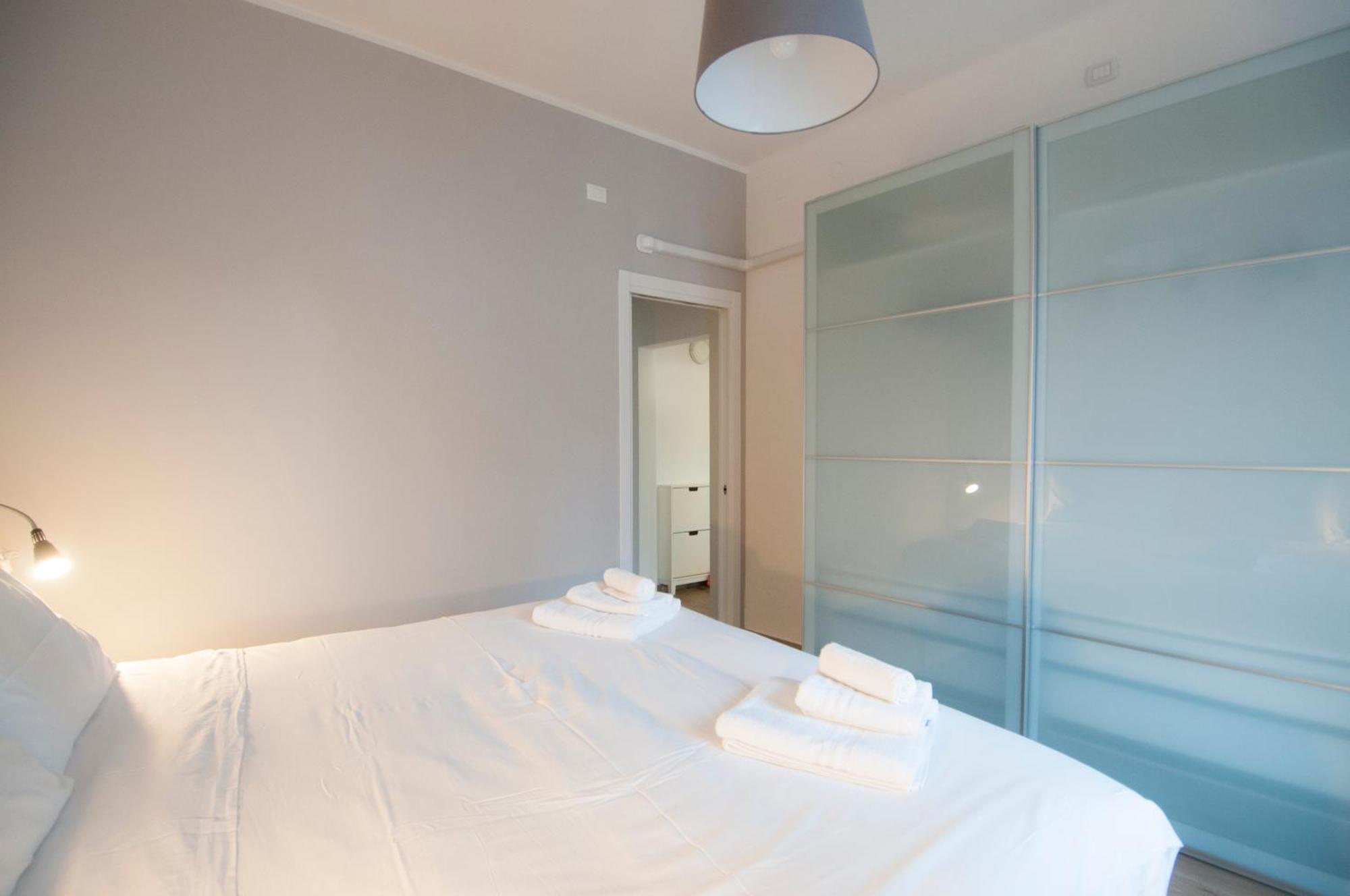 Blanco Apartment - Ambrogiohost Bologna Ngoại thất bức ảnh